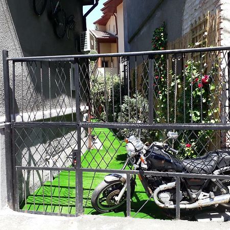 Motor House Unirii Hotel Bukarest Eksteriør billede