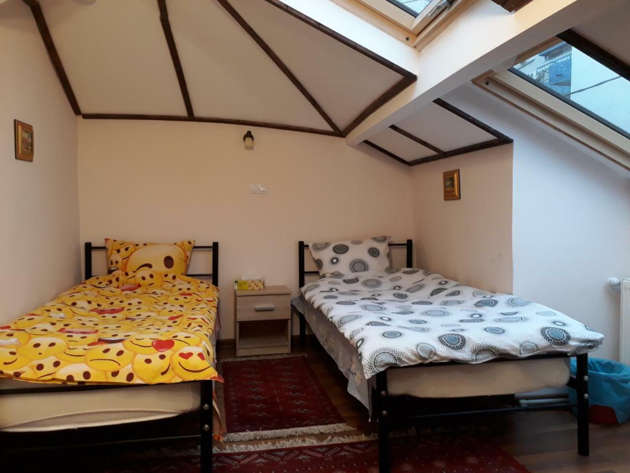 Motor House Unirii Hotel Bukarest Eksteriør billede
